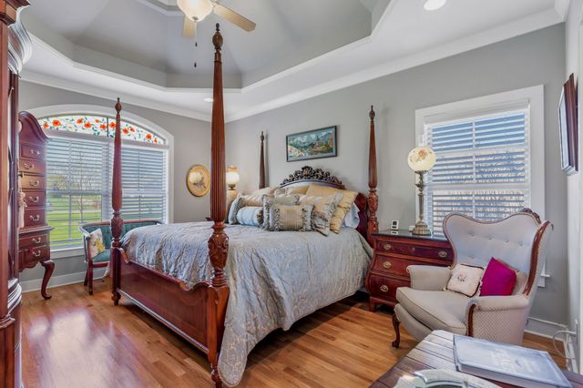 3043 Cross Gate Ln, Columbia, TN 38401