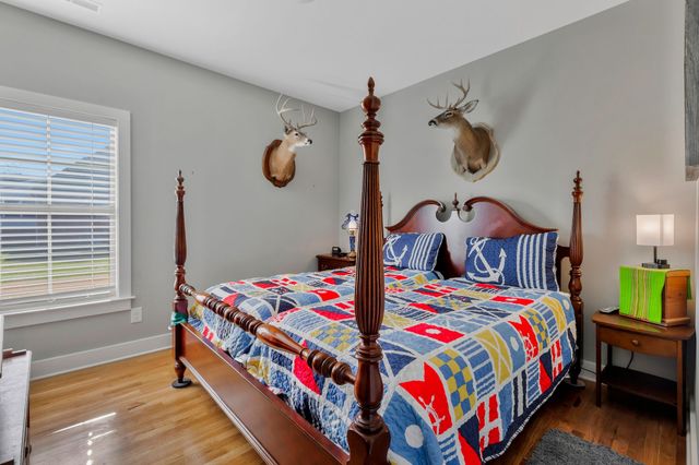 3043 Cross Gate Ln, Columbia, TN 38401