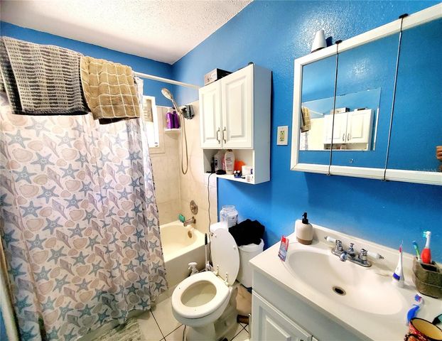 411 7TH AVENUE NE, Largo, FL 33770
