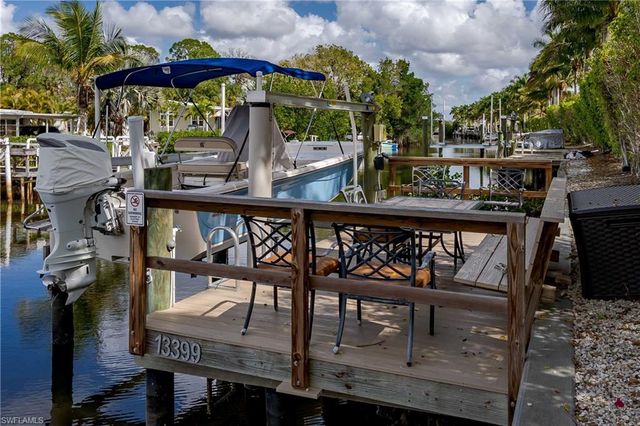 13399 Snook CIR, Naples, FL 34114