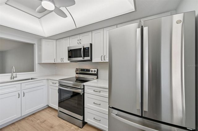 744 AVENIDA ESTANCIA 142, Venice, FL 34292