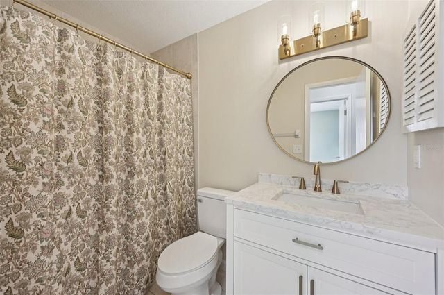 744 AVENIDA ESTANCIA 142, Venice, FL 34292