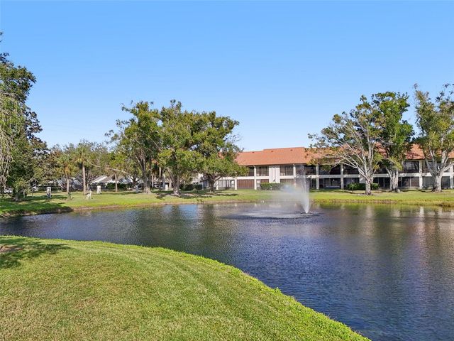 744 AVENIDA ESTANCIA 142, Venice, FL 34292