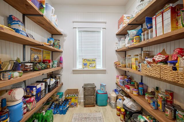 28244 S Sardis Road, Bauxite, AR 72011