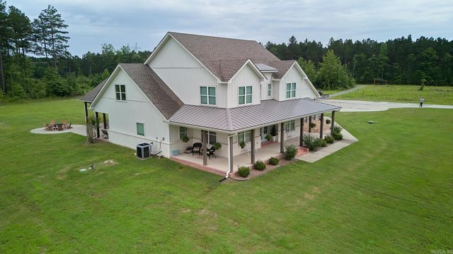 28244 S Sardis Road, Bauxite, AR 72011