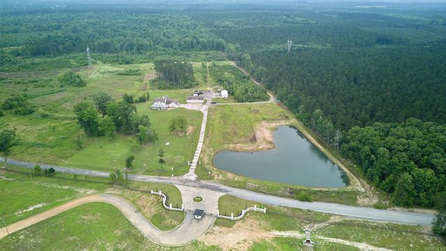 28244 S Sardis Road, Bauxite, AR 72011