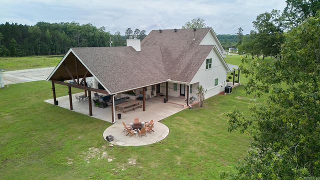 28244 S Sardis Road, Bauxite, AR 72011