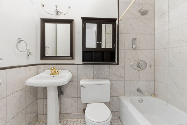 1 Gold Street APT 11F, Hartford, CT 06103