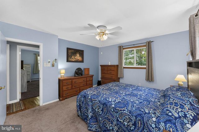121 S LIMEKILN PIKE, Chalfont, PA 18914