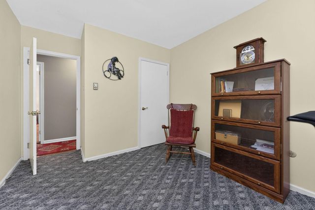 121 S LIMEKILN PIKE, Chalfont, PA 18914
