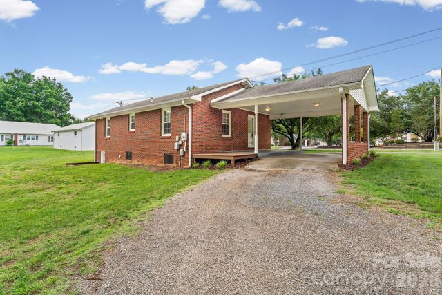301 Milling Road, Mocksville, NC 27028
