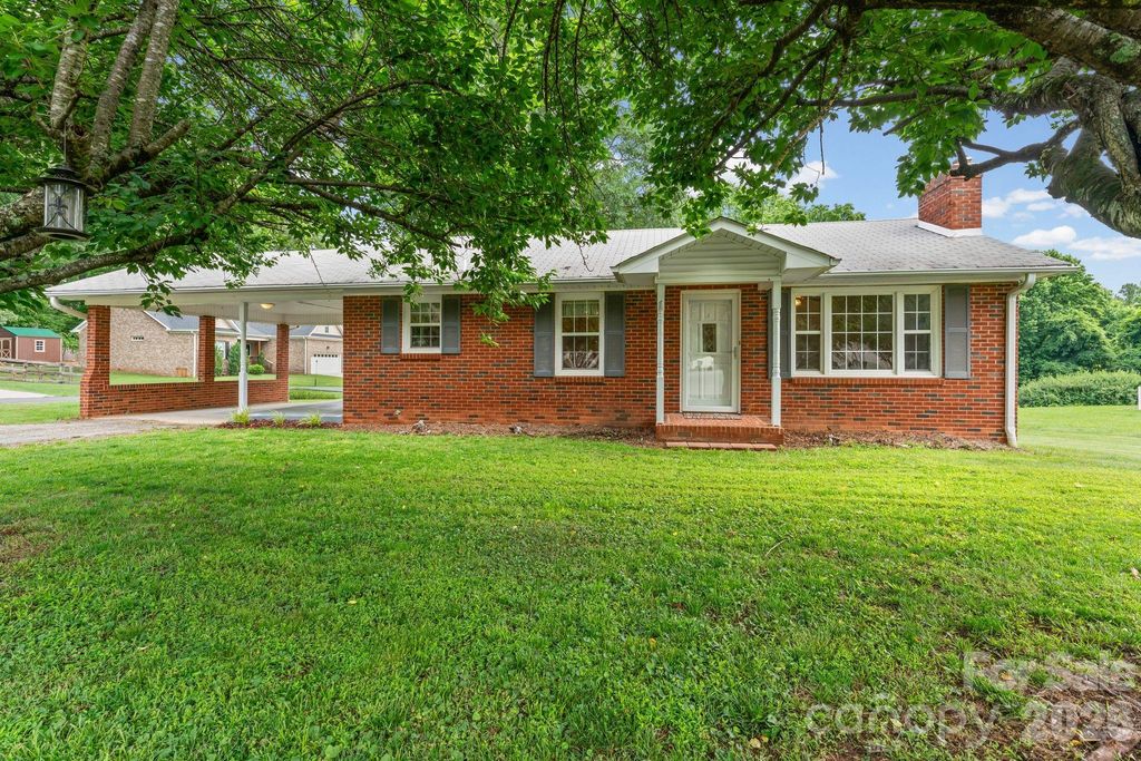 301 Milling Road, Mocksville, NC 27028