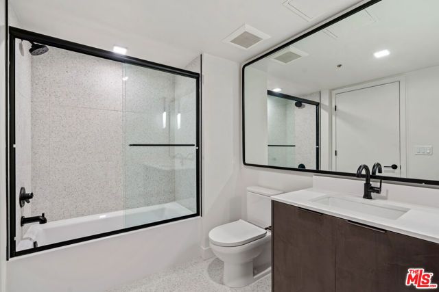 3667 Keystone Avenue 434, Los Angeles, CA 90034