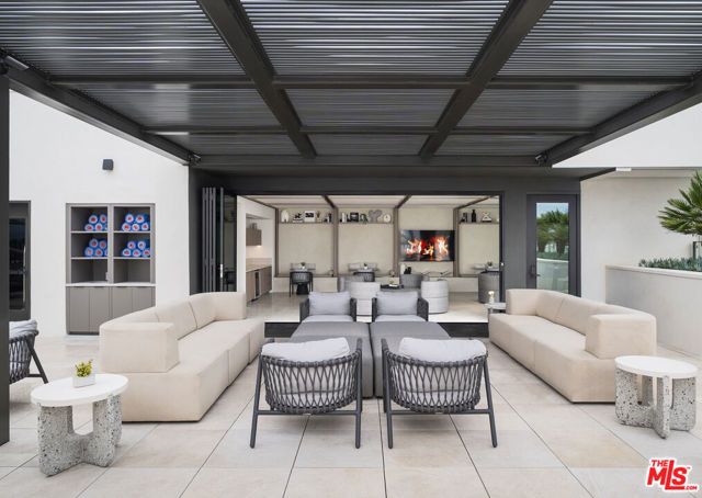 3667 Keystone Avenue 434, Los Angeles, CA 90034