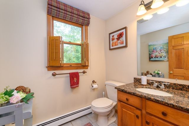 57 Sheri Ln, Weymouth, MA 02190