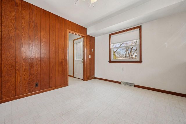 905 Ostergaard AVENUE, Racine, WI 53406