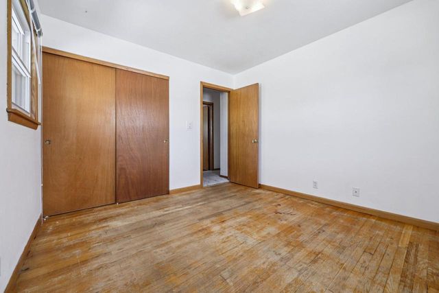 905 Ostergaard AVENUE, Racine, WI 53406