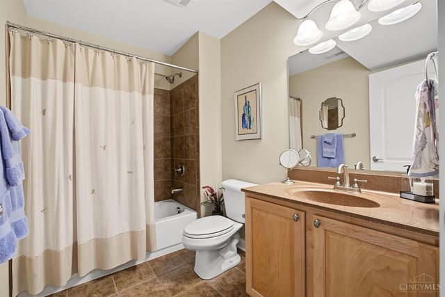 6229 Lancashire Trail, Liberty Twp, OH 45044