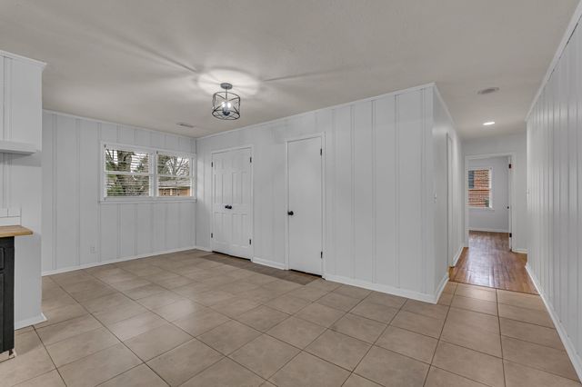 1102 N High St, Winchester, TN 37398