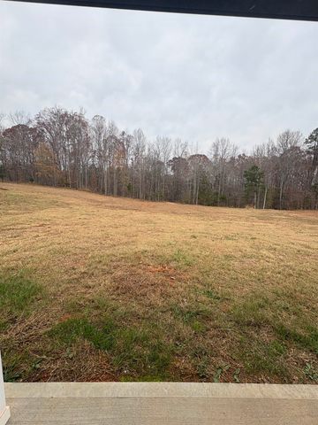 776 Darwin Rd, Gaffney, SC 29340