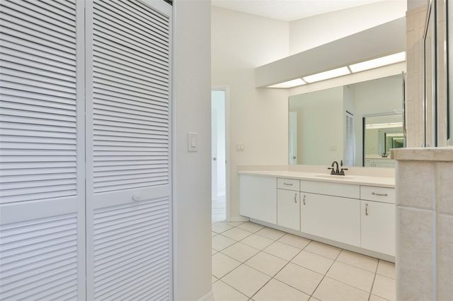 235 LINGER LANE, Sun City Center, FL 33573