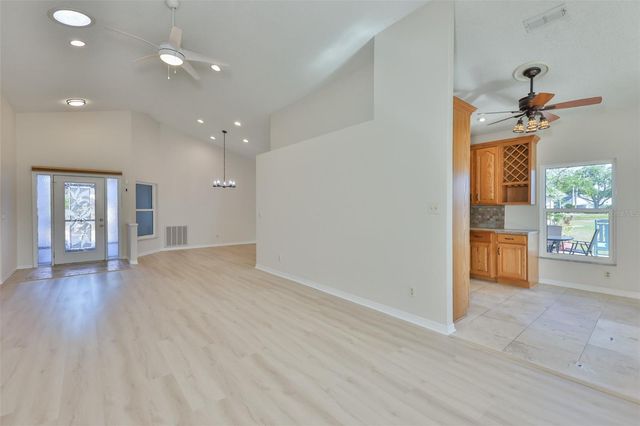 235 LINGER LANE, Sun City Center, FL 33573