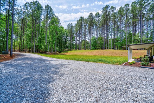 1733 Timber Drive, Mooresboro, NC 28114