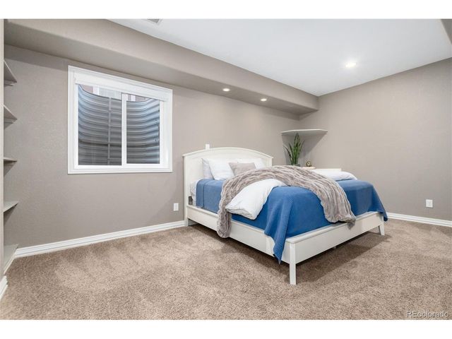 10480 Skyreach Rd, Highlands Ranch, CO 80126