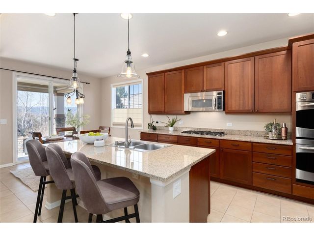 10480 Skyreach Rd, Highlands Ranch, CO 80126