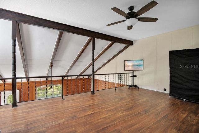 110 W WASHINGTON AVENUE, Deland, FL 32720