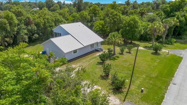 110 W WASHINGTON AVENUE, Deland, FL 32720