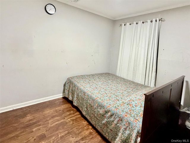 89 Bruce Avenue, Hicksville, NY 11801