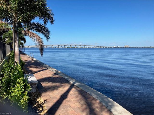 2797 1st ST 804, Fort Myers, FL 33916