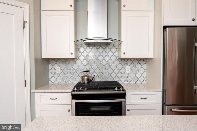334 SUNDANCE WAY, Pasadena, MD 21122