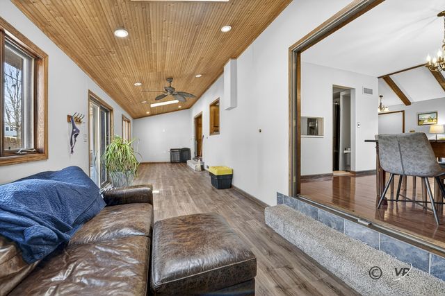 1731 S Demeter Drive, Freeport, IL 61032