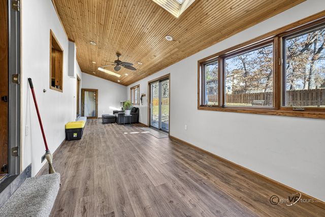 1731 S Demeter Drive, Freeport, IL 61032