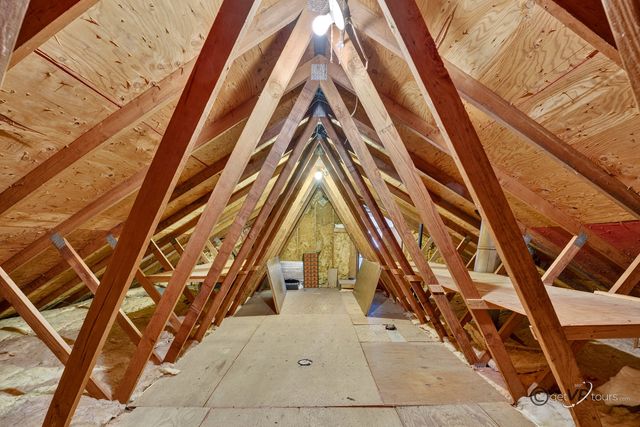 1731 S Demeter Drive, Freeport, IL 61032