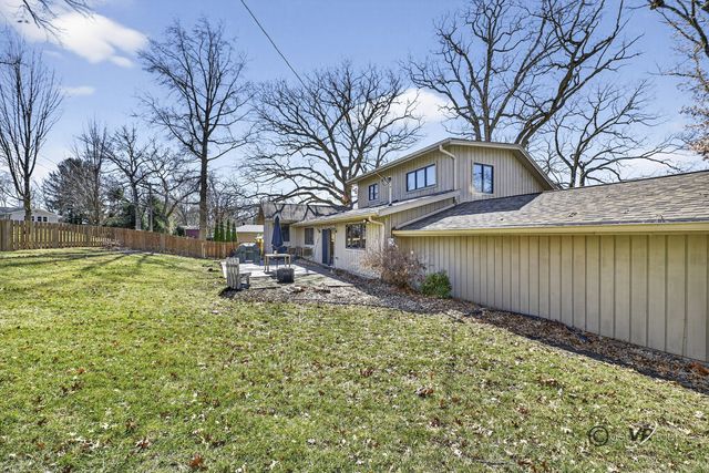 1731 S Demeter Drive, Freeport, IL 61032