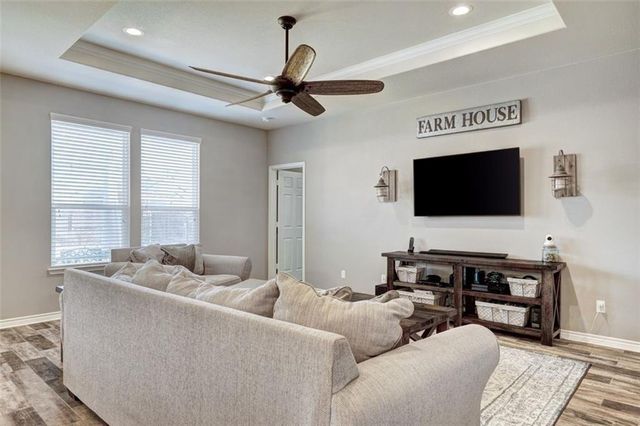 645 Sierra Mar LOOP, Leander, TX 78641