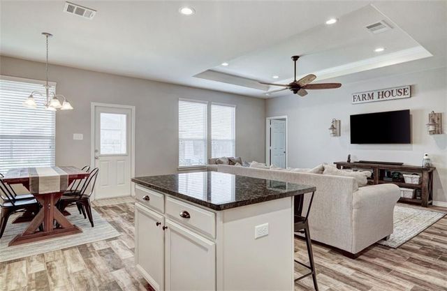 645 Sierra Mar LOOP, Leander, TX 78641