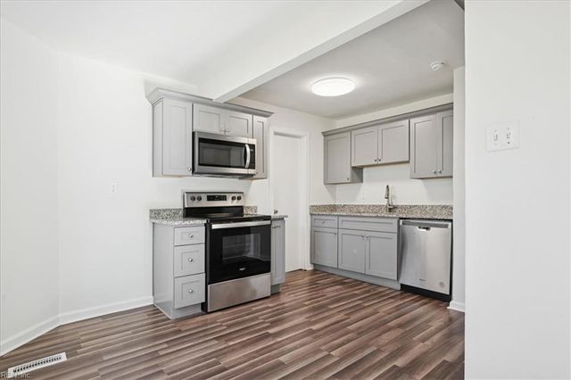 526 Birmingham AVE, Norfolk, VA 23505