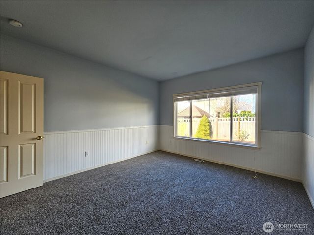 3115 52nd Place NE, Tacoma, WA 98422