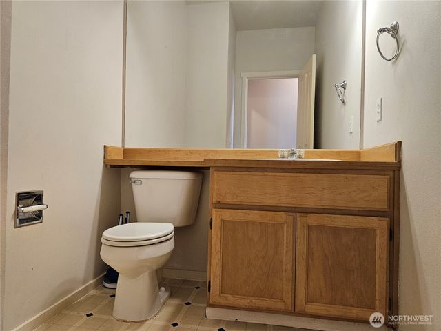 3115 52nd Place NE, Tacoma, WA 98422