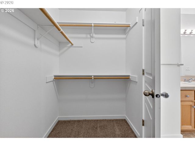 20618 Sw ROCKPORT Ln, Beaverton, OR 97006