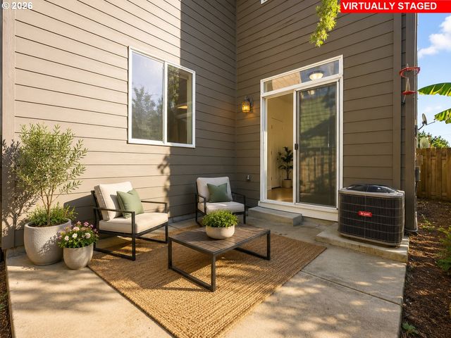20618 Sw ROCKPORT Ln, Beaverton, OR 97006