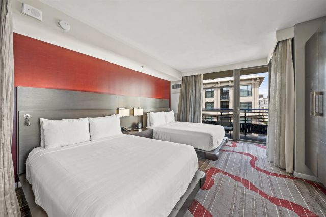 207 5th Ave 1148, San Diego, CA 92101