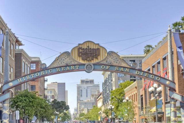 207 5th Ave 1148, San Diego, CA 92101