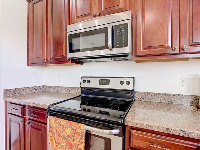 4882 STONE ACRES CIRCLE, St Cloud, FL 34771