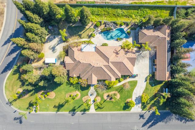 12629 Bronco Road, Madera, CA 93636