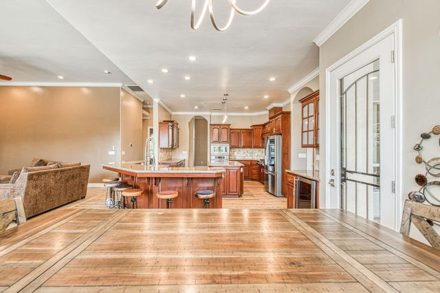 12629 Bronco Road, Madera, CA 93636